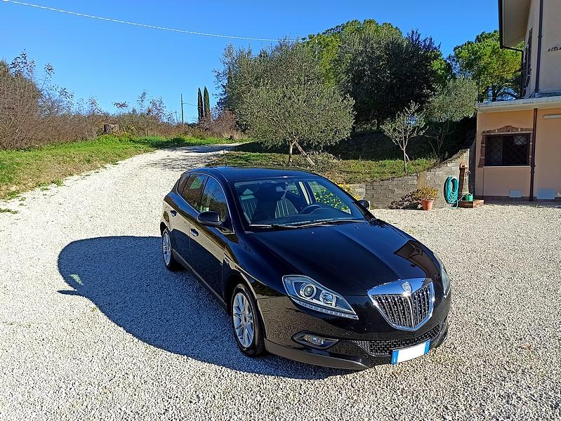 Lancia Delta (2)