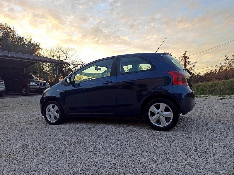 Yaris d-4d (5)