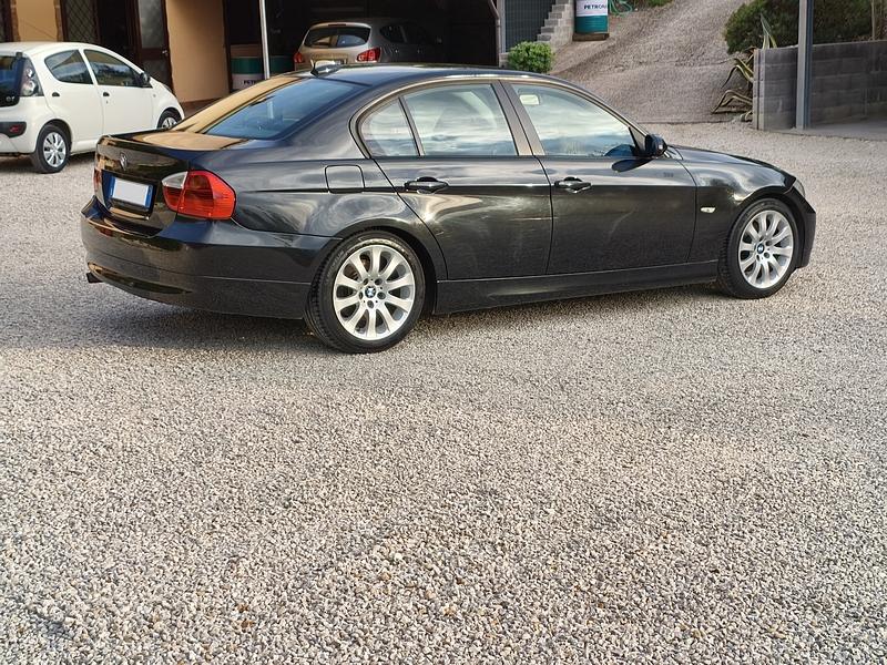 Bmw 320d e90 (6)