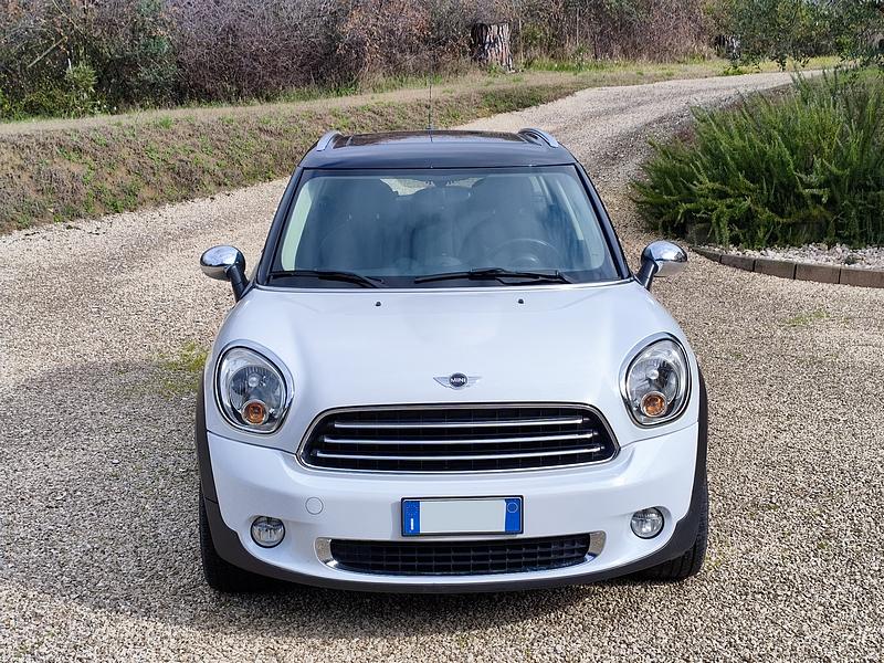 Mini Countryman 1.6 Cooper (2)