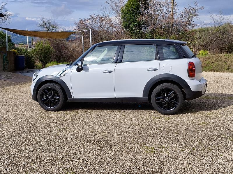 Mini Countryman 1.6 Cooper (7)