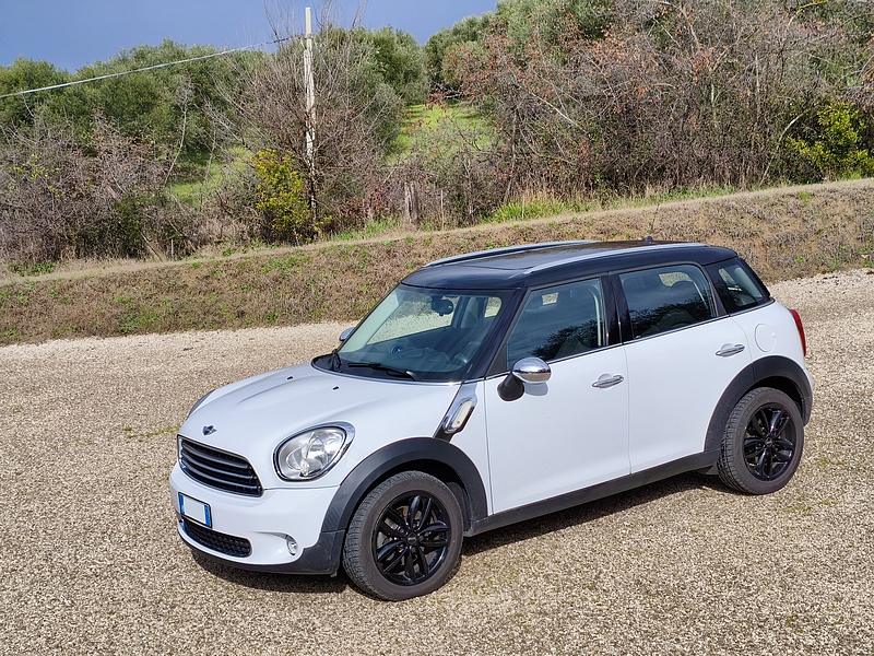 Mini Countryman 1.6 Cooper (8)